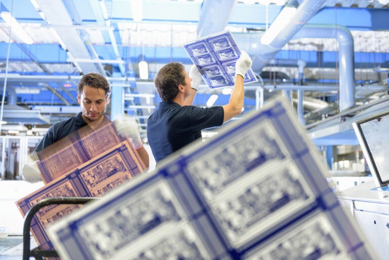 PCB simulation tools resolve issues before board manufacture